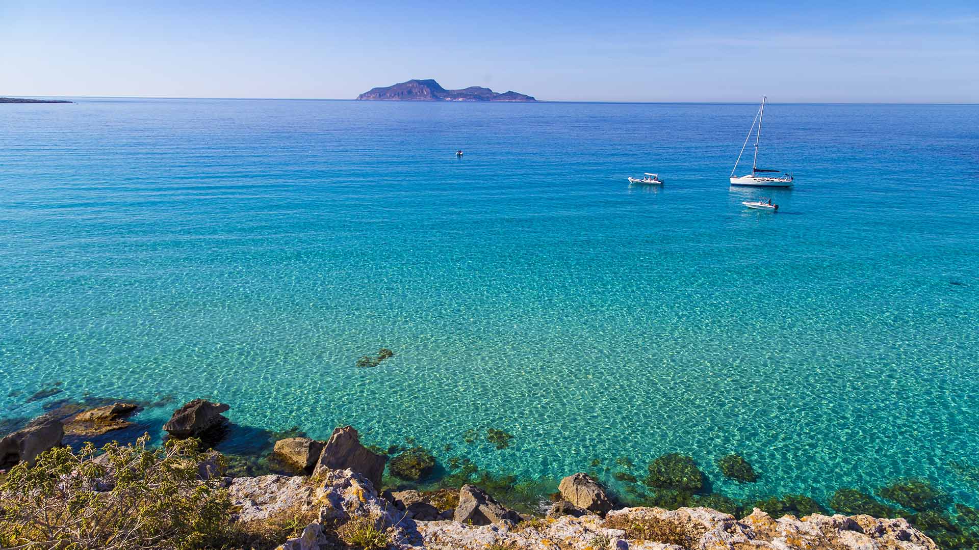 Favignana rent ______ a Favignana